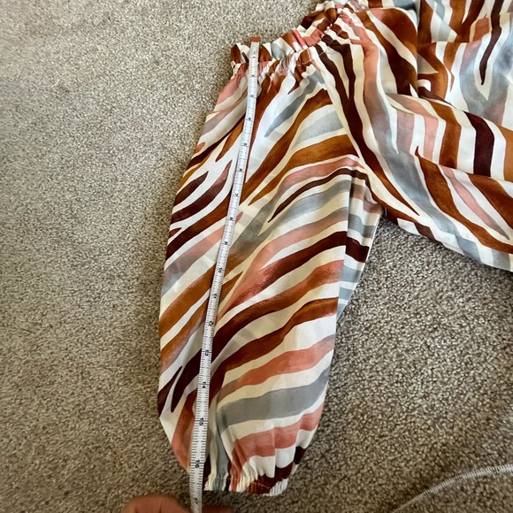 Formal flattering maxi dress. Colorful maxi dress, hand puff style dress - Picture 5 of 10